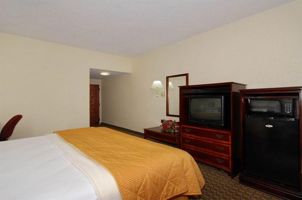 Red Roof Inn & Suites Newnan Kültér fotó