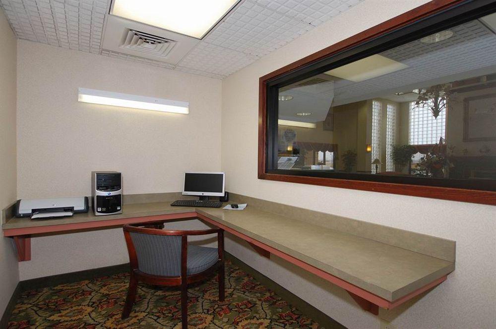 Red Roof Inn & Suites Newnan Kültér fotó