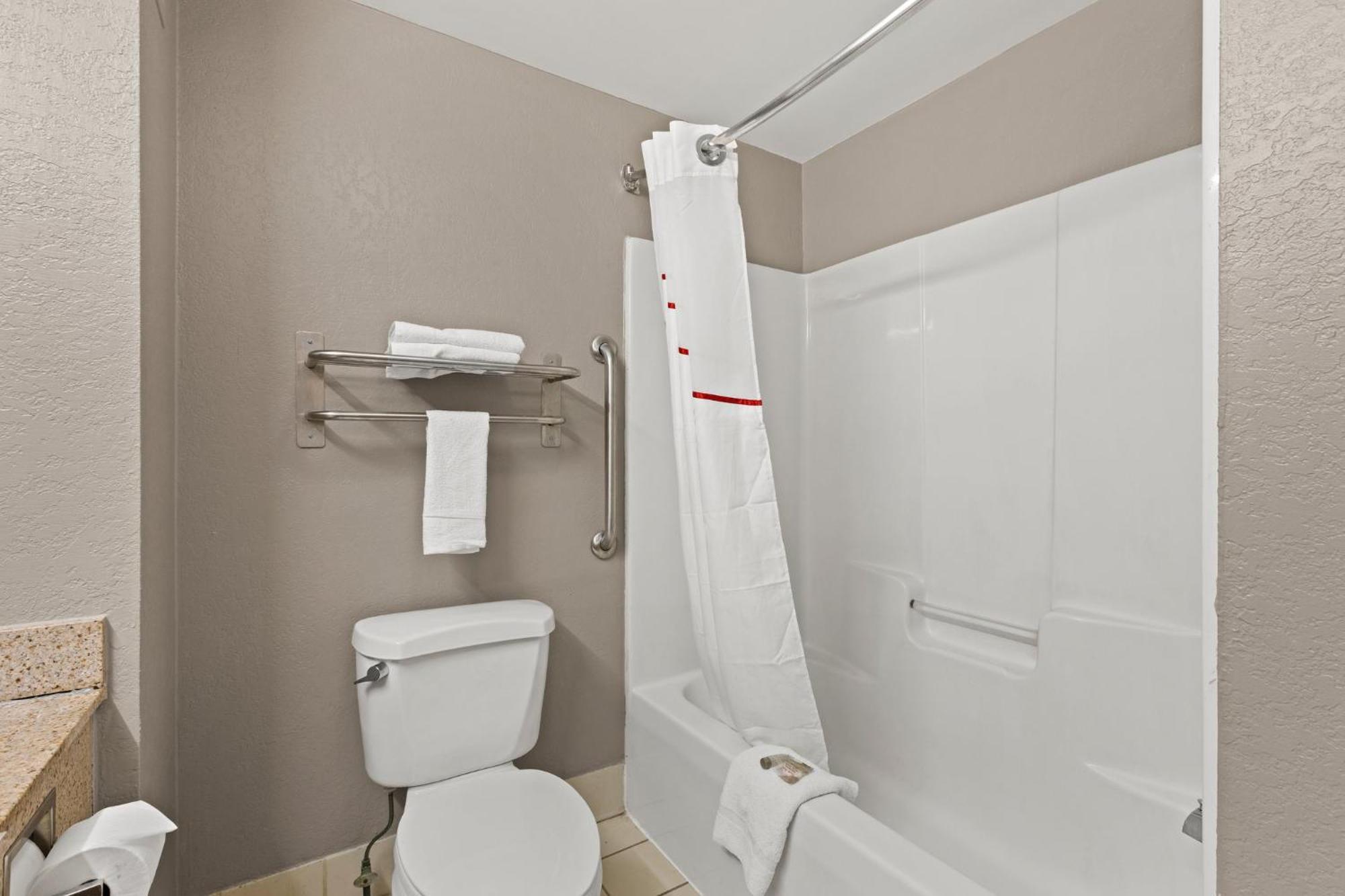 Red Roof Inn & Suites Newnan Kültér fotó